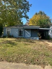6116 Bowie Avenue, Shreveport, LA 71108