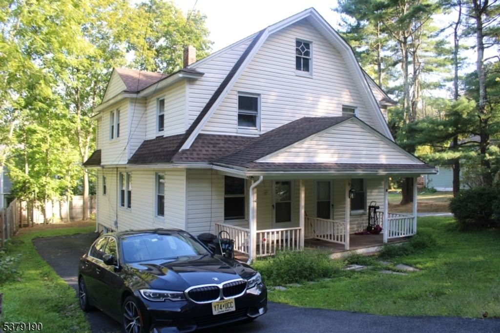166 Millbrook Ave, Randolph Twp., NJ 07869