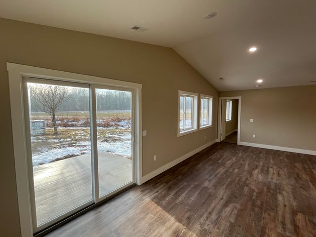 280 Tenth Street, Lakeviewvlg-cato Twp, MI 48850