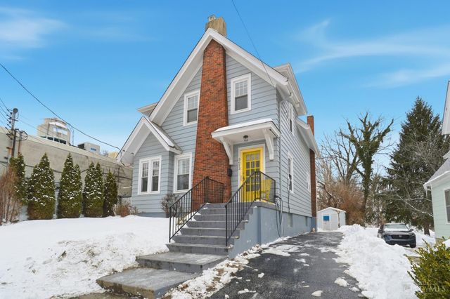 3613 Herschel Avenue, Cincinnati, OH 45208