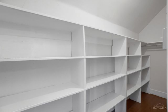 3613 Herschel Avenue, Cincinnati, OH 45208