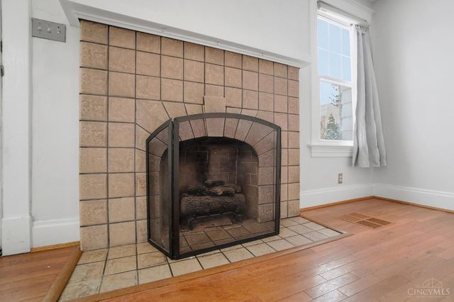 3613 Herschel Avenue, Cincinnati, OH 45208