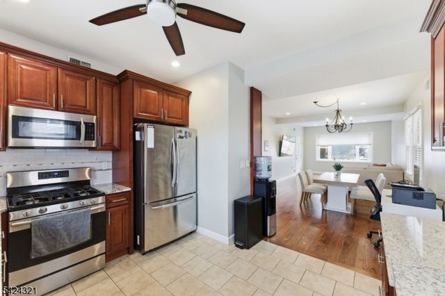 554 Kingsland Ave, Lyndhurst Twp., NJ 07071