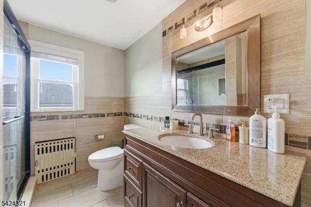 554 Kingsland Ave, Lyndhurst Twp., NJ 07071