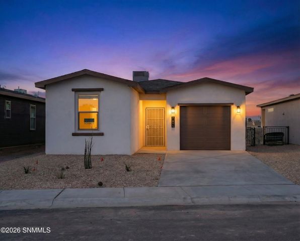 1128 Chitamacha Road, Las Cruces, NM 88007