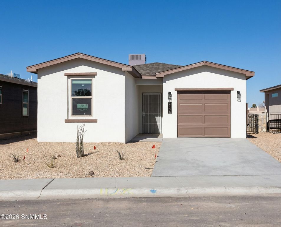 1128 Chitamacha Road, Las Cruces, NM 88007