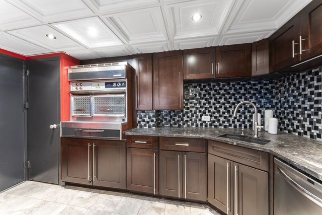 3415 West End Ave Apt 1101, Nashville, TN 37203