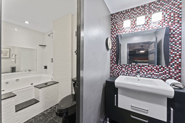 3415 West End Ave Apt 1101, Nashville, TN 37203