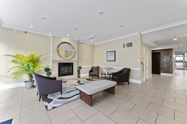 3415 West End Ave Apt 1101, Nashville, TN 37203