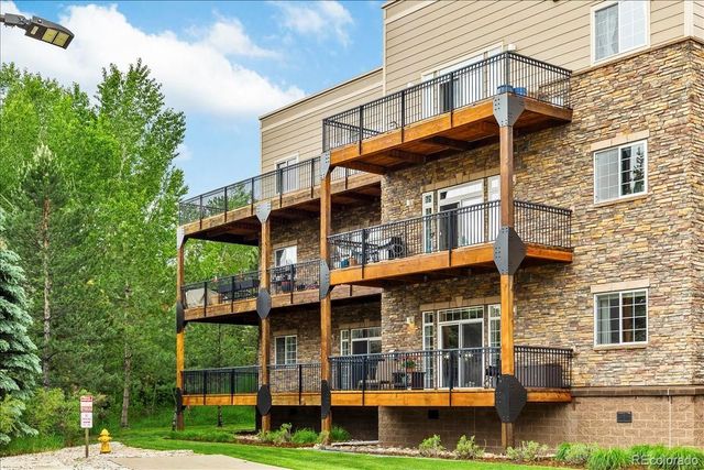 6000 W Floyd Avenue 115, Denver, CO 80227