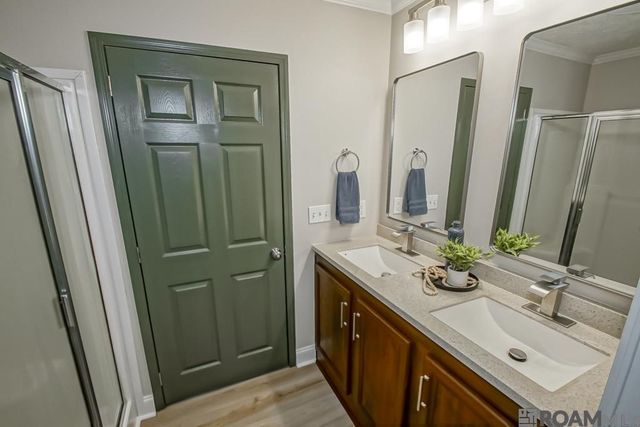 13878 Friendship Rd, Walker, LA 70785