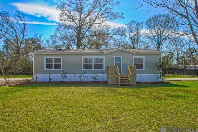 13878 Friendship Rd, Walker, LA 70785