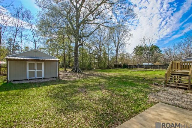 13878 Friendship Rd, Walker, LA 70785