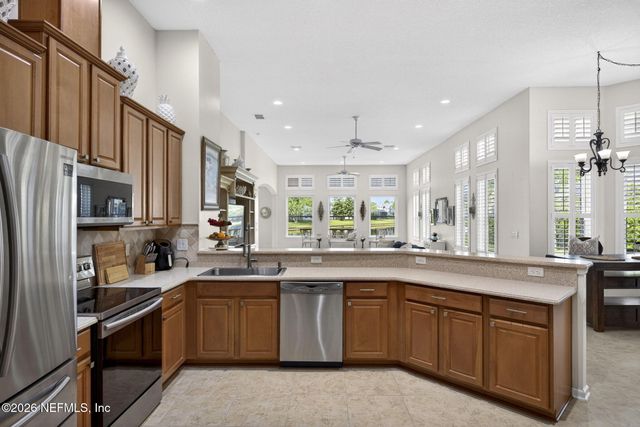 611 BATTERSEA Drive, St. Johns, FL 32095
