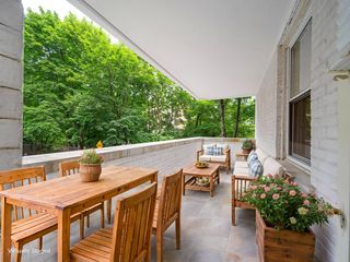 915 E 17TH Street # 109, New York City, NY 11230