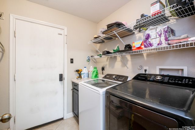 141 Briar St, Cibolo, TX 78108