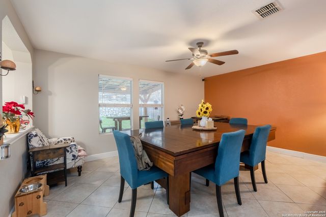 141 Briar St, Cibolo, TX 78108