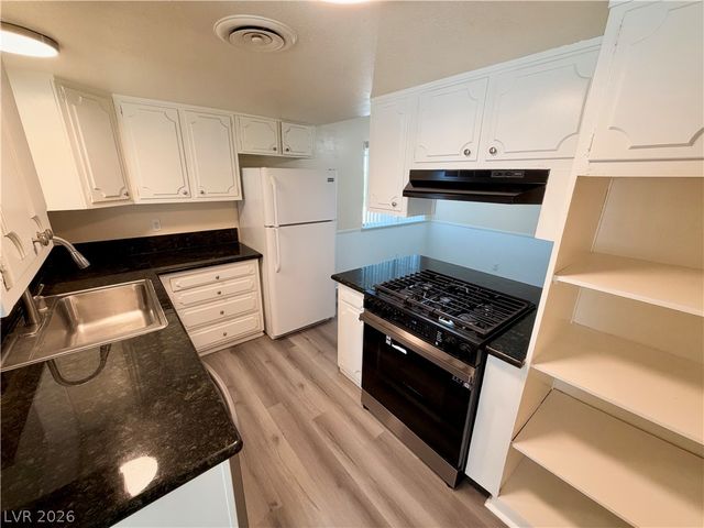 961 Toni Avenue, Las Vegas, NV 89119