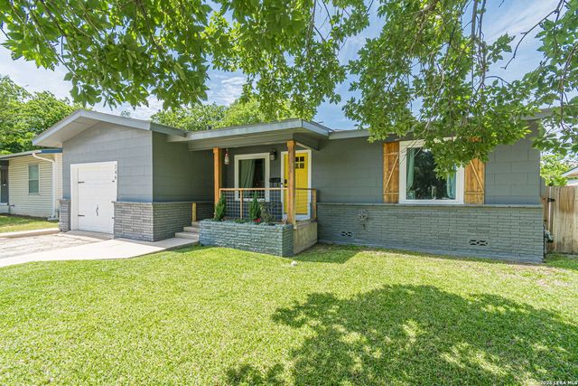 746 W Merriweather, New Braunfels, TX 78130