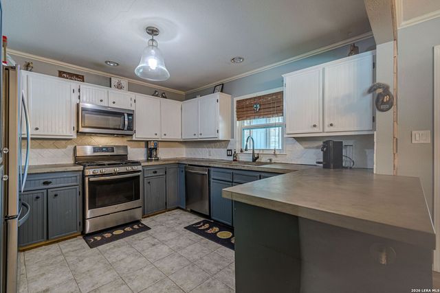 746 W Merriweather, New Braunfels, TX 78130