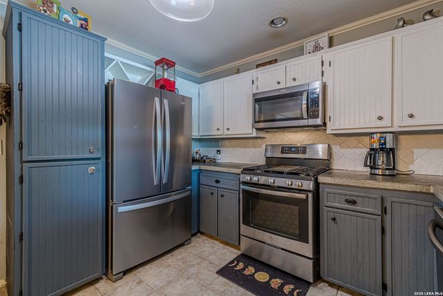 746 W Merriweather, New Braunfels, TX 78130