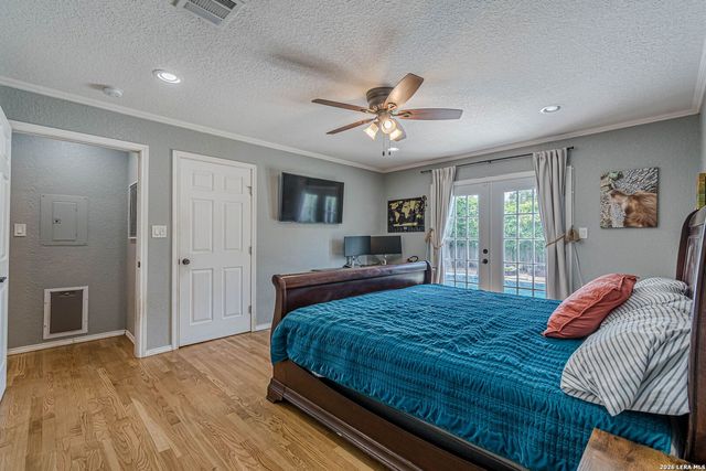 746 W Merriweather, New Braunfels, TX 78130