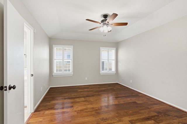 1704 Saxon Drive, Bedford, TX 76021