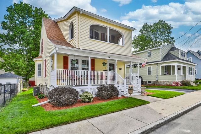 170 Warwick St, Lowell, MA 01851