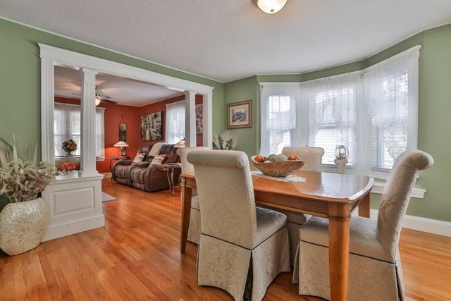 170 Warwick St, Lowell, MA 01851