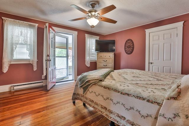 170 Warwick St, Lowell, MA 01851