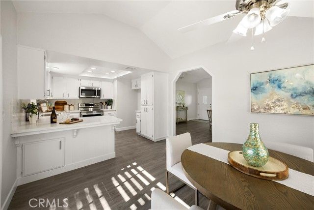 23633 Fair Weather, Canyon Lake, CA 92587