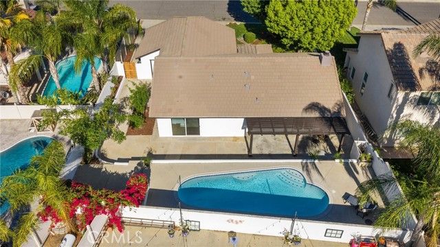 23633 Fair Weather, Canyon Lake, CA 92587