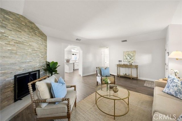 23633 Fair Weather, Canyon Lake, CA 92587