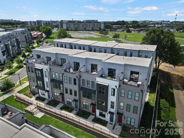5007 Tiny Lane, Charlotte, NC 28203