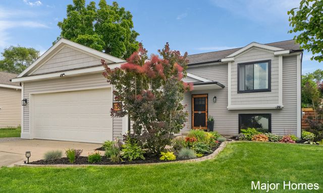 130 Regent Street Se, City Of Kentwood, MI 49548
