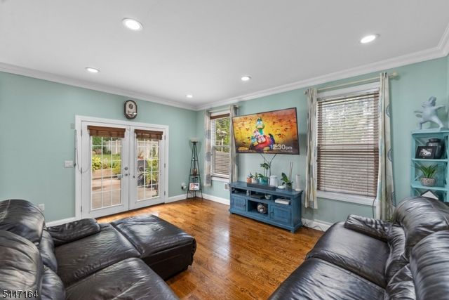 39 Paterson Ave, Clifton City, NJ 07014