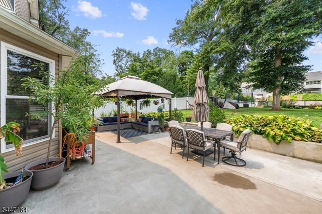 39 Paterson Ave, Clifton City, NJ 07014