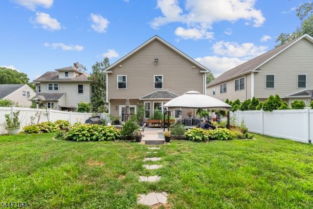 39 Paterson Ave, Clifton City, NJ 07014