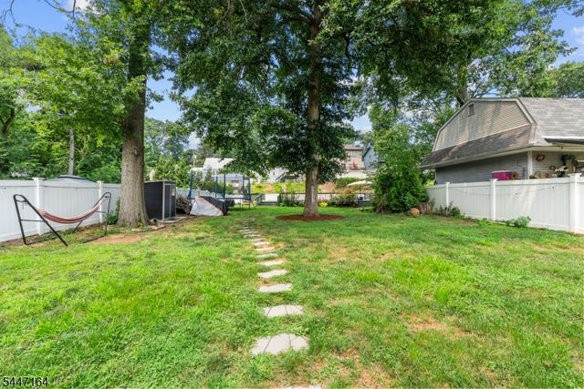 39 Paterson Ave, Clifton City, NJ 07014