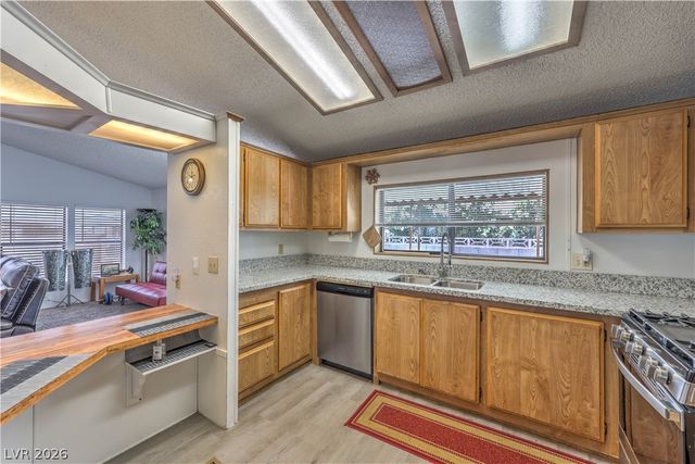 3071 La Barca Lane, Las Vegas, NV 89122