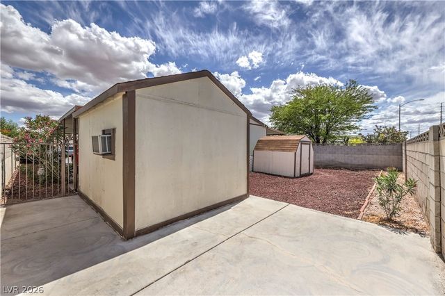3071 La Barca Lane, Las Vegas, NV 89122