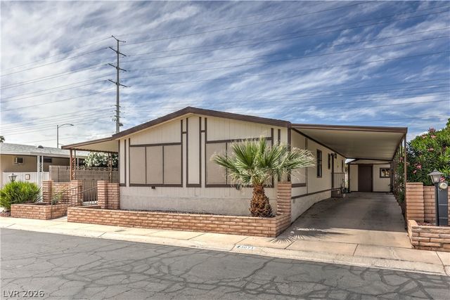 3071 La Barca Lane, Las Vegas, NV 89122