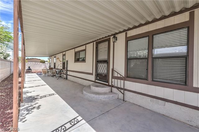3071 La Barca Lane, Las Vegas, NV 89122