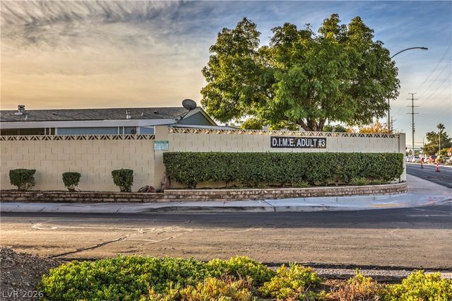 3071 La Barca Lane, Las Vegas, NV 89122