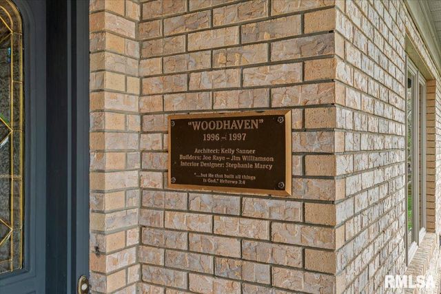 6201 WESTMINSTER Court, Springfield, IL 62711