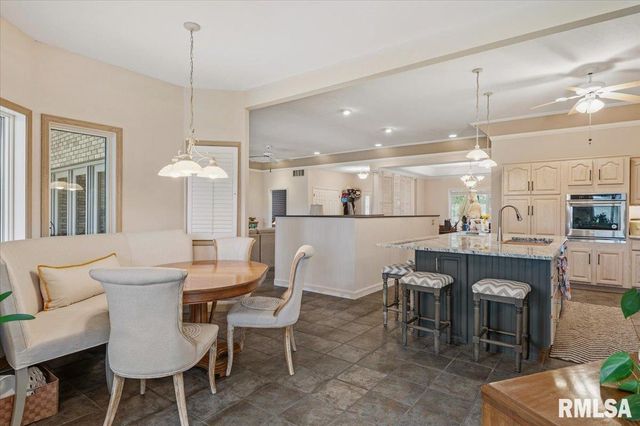 6201 WESTMINSTER Court, Springfield, IL 62711