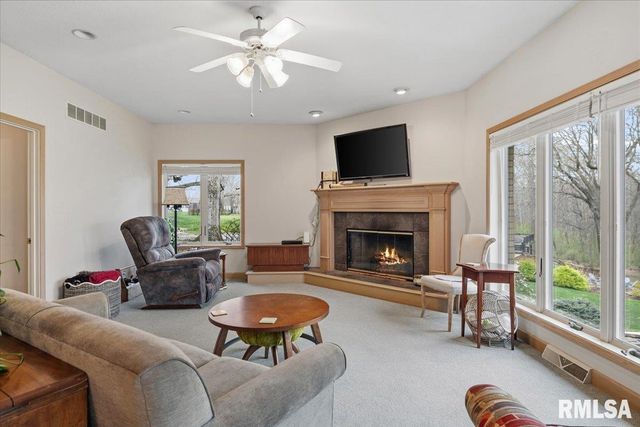 6201 WESTMINSTER Court, Springfield, IL 62711