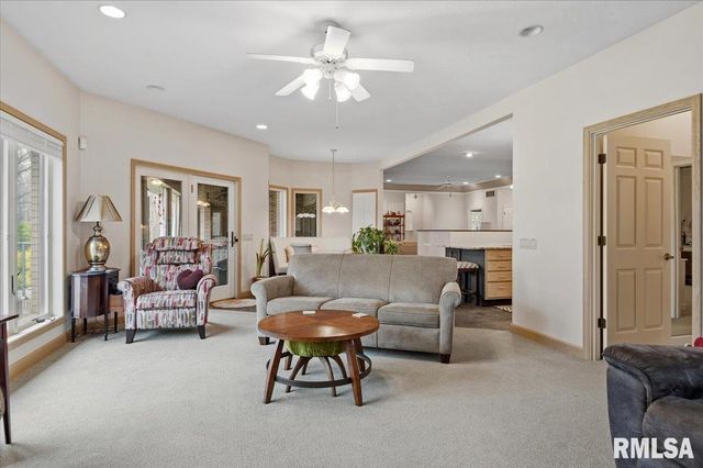 6201 WESTMINSTER Court, Springfield, IL 62711