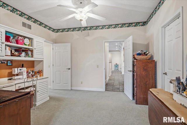 6201 WESTMINSTER Court, Springfield, IL 62711