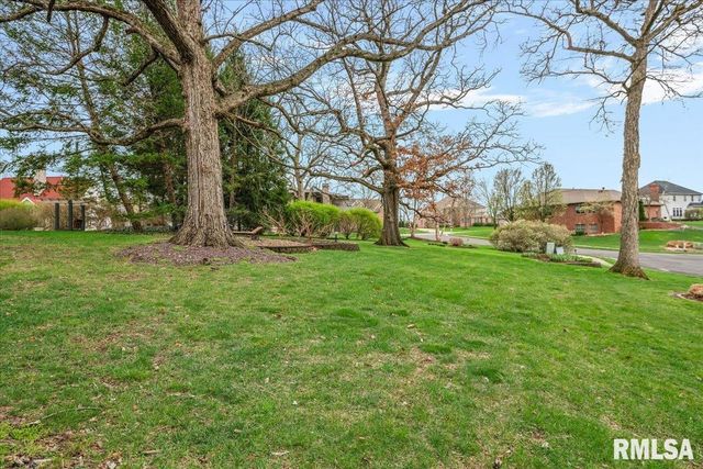 6201 WESTMINSTER Court, Springfield, IL 62711